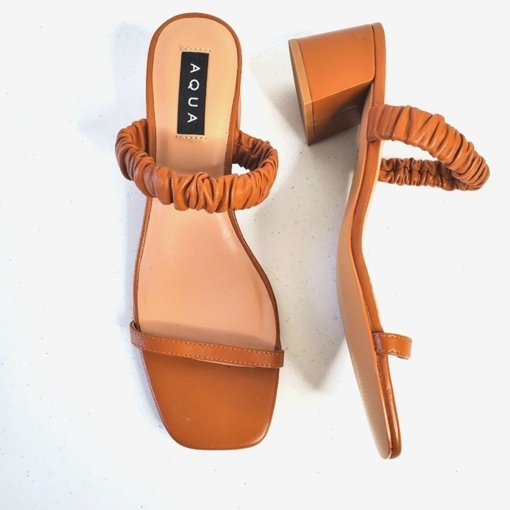 AQUA Women's Lolah Leather Sandals Size 10 Square Toe Chunky Heel Spring Slip-on